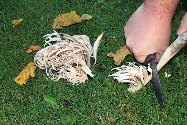 Carving a Feather Stick to Aid Fire Starting